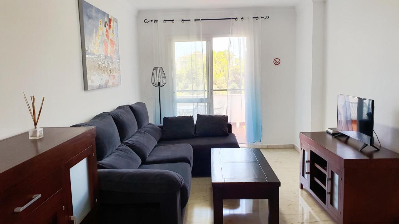 בנאלמדנה Benalmarina Sea View Apartments מראה חיצוני תמונה
