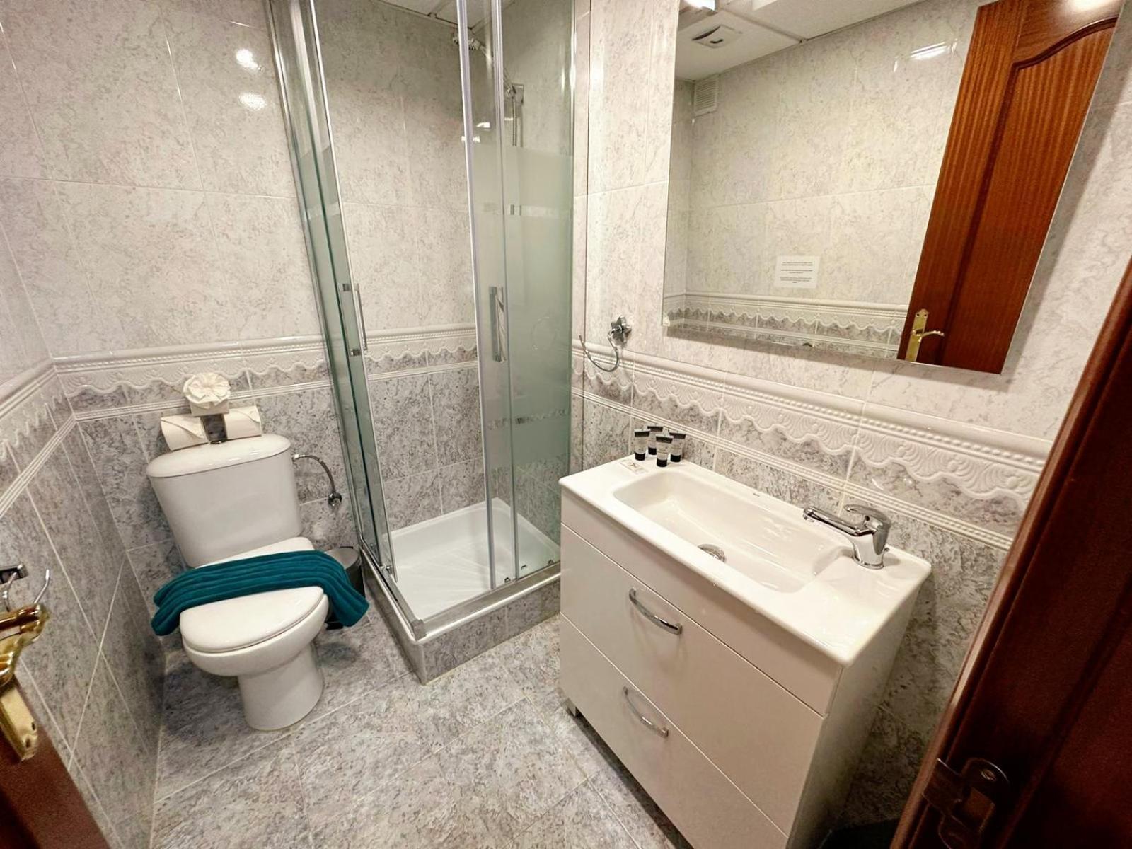 בנאלמדנה Benalmarina Sea View Apartments מראה חיצוני תמונה