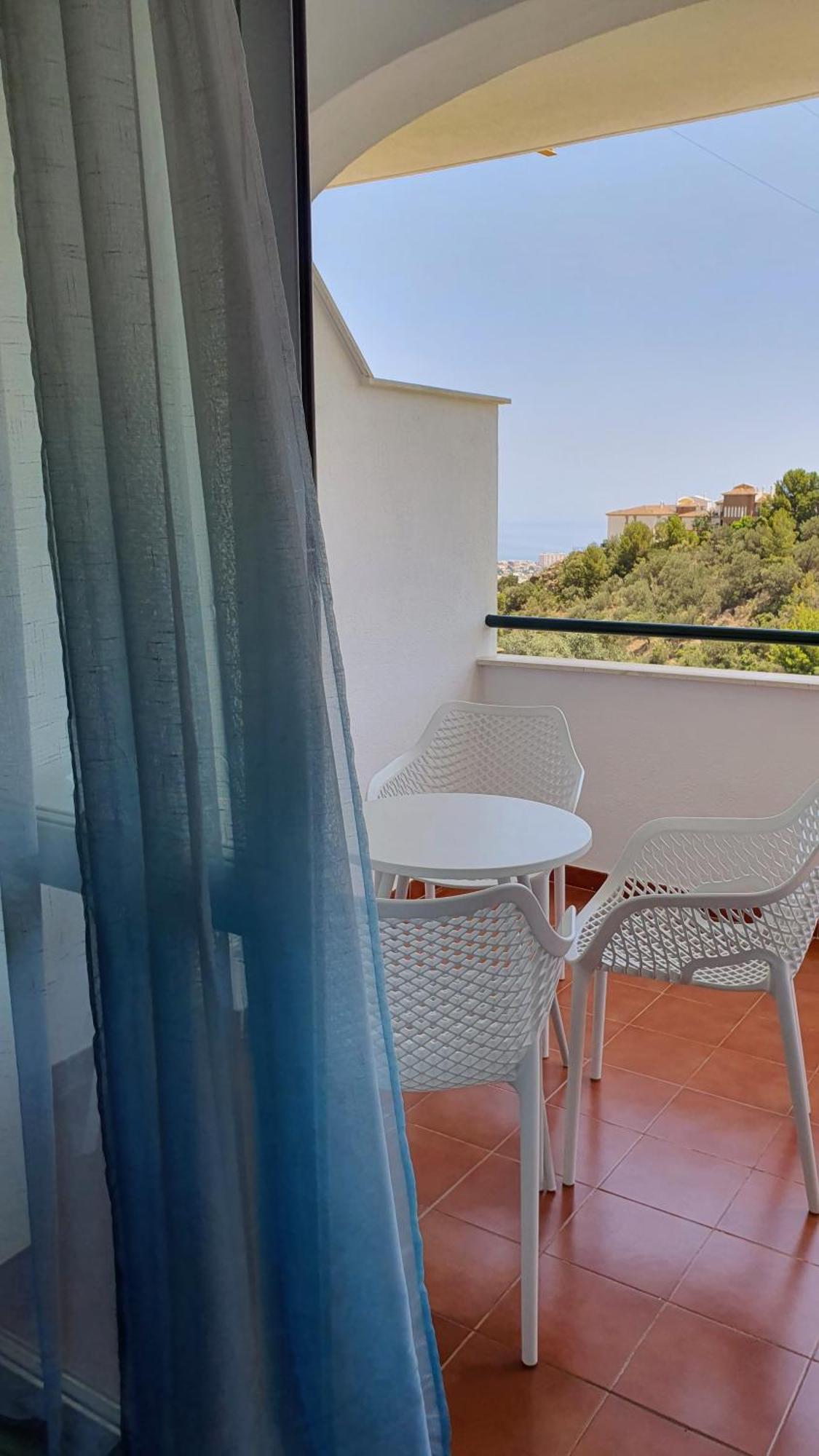 בנאלמדנה Benalmarina Sea View Apartments מראה חיצוני תמונה
