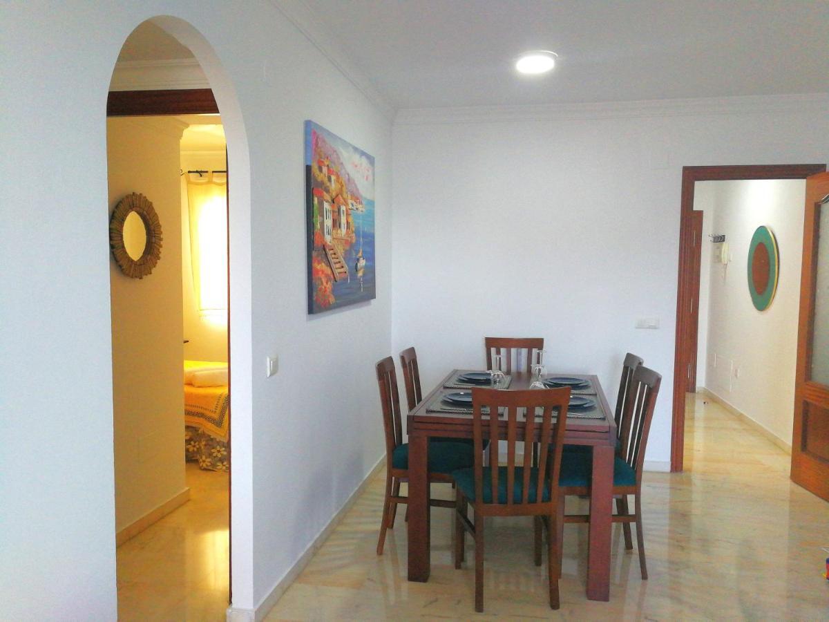 בנאלמדנה Benalmarina Sea View Apartments מראה חיצוני תמונה